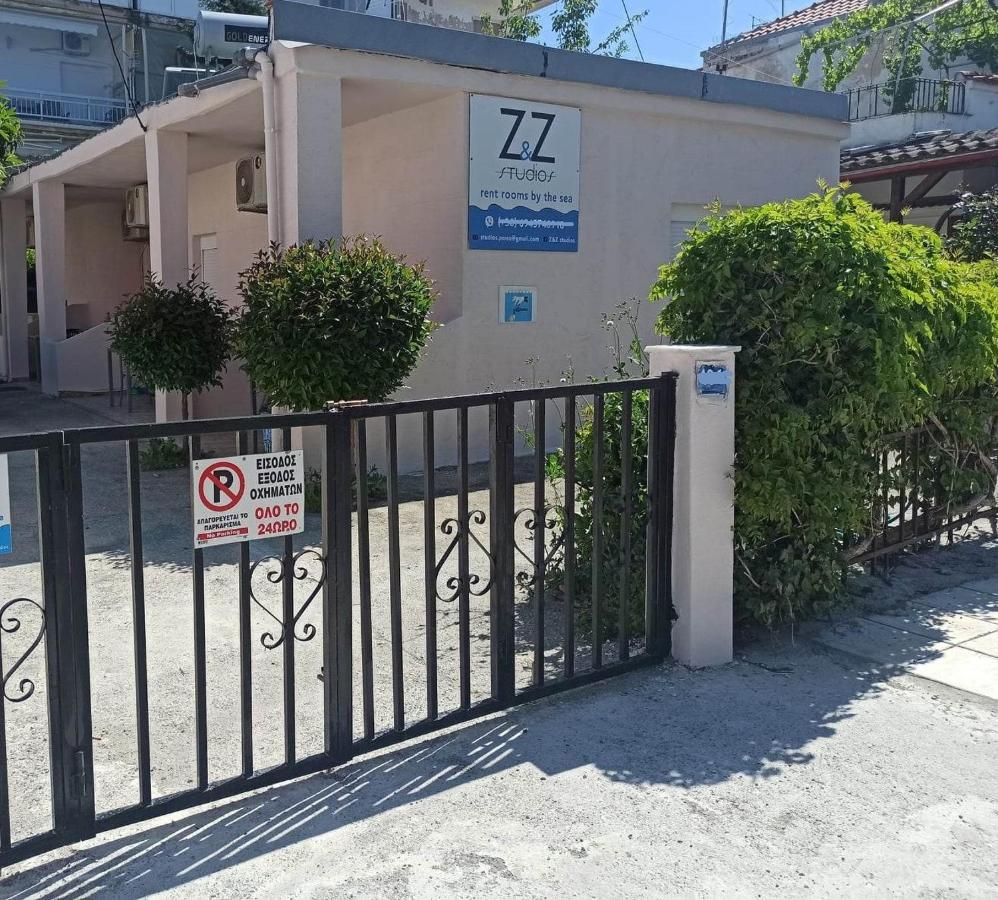 Ζ&Ζ Studios Peraia  ภายนอก รูปภาพ